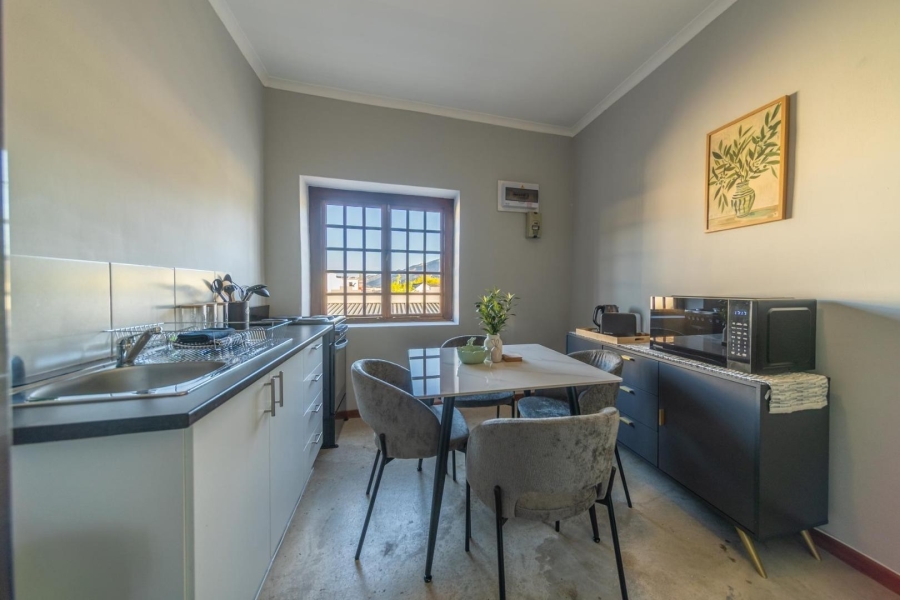 To Let 1 Bedroom Property for Rent in Franschhoek Western Cape